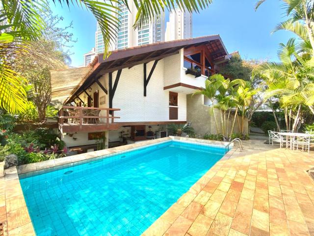 #FJSO01 - Casa para Venda em São José dos Campos - SP